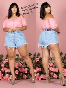Short jeans Feminino Plus Size Barra Desfiada - Azul - Visão 4