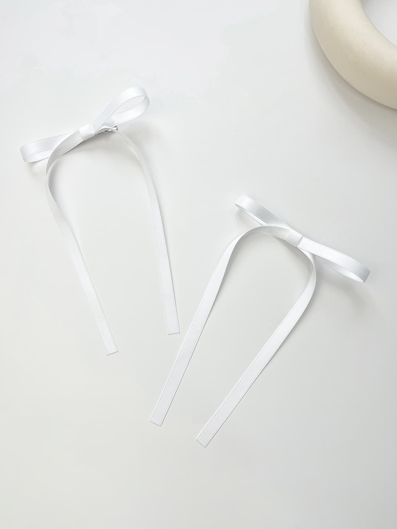 2 chiếc Kẹp tóc nơ trang trí cho mùa tựu trường - trắng - Xem 1
