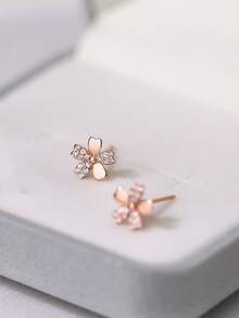 Fashionabla S925 Silver örhängen med små blommor som passar kvinnor - Rosa Guld - Visa 6