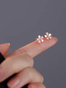 Fashionabla S925 Silver örhängen med små blommor som passar kvinnor - Rosa Guld - Visa 2