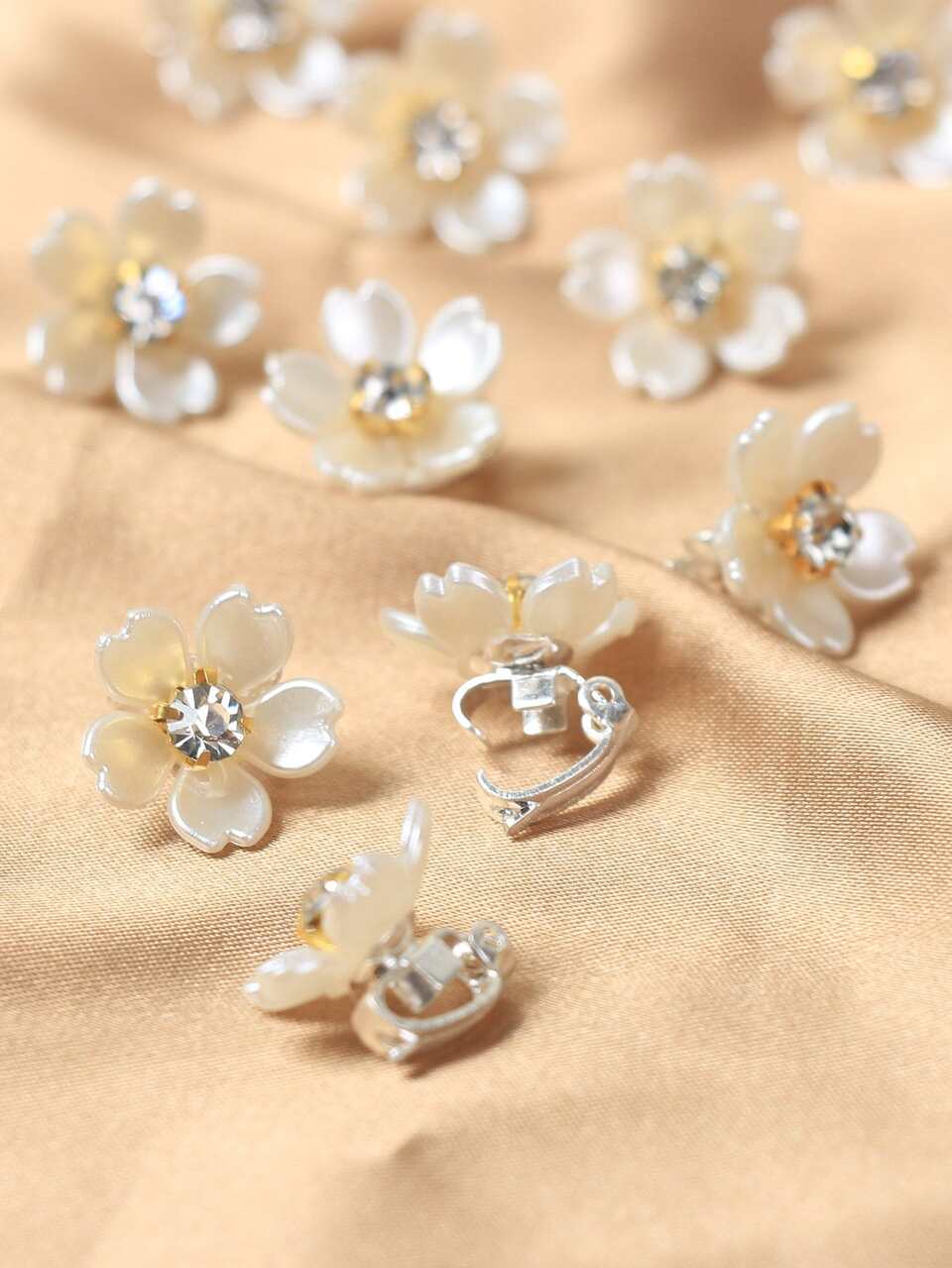 10pcs Rhinestone Flower Decorated Hair Bows And Hair Ties Valentines