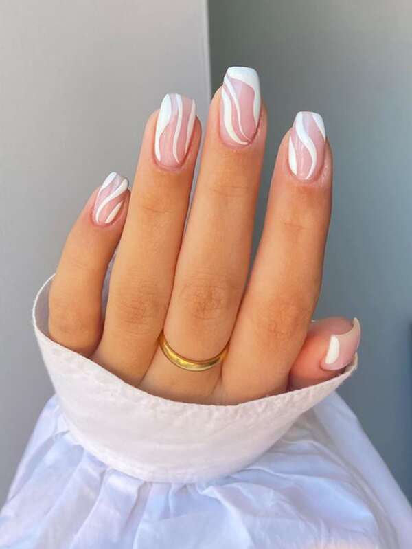 24 piezas blanco francés ondas de agua simple de colores Uñas falsas con plano cabeza cuadrada , junto con gelatina pegamento con Lima de uña