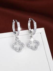 1 对铜镶嵌奢华耳环，带镂空花朵和星星设计情人节 - 銀色 - 查看 1