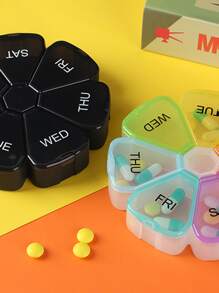 1pc Portable Medicine Box With 7 Compartments For One Week
