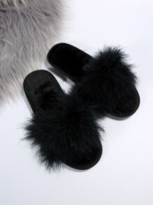 Fashionable Real Fur Comfortable Slippers For Indoor And Outdoor Use