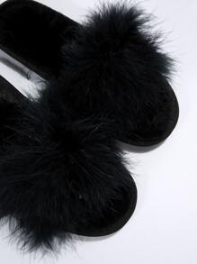 Fashionable Real Fur Comfortable Slippers For Indoor And Outdoor Use