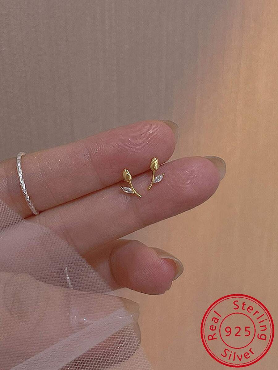 Prata Esterlina 925 Brincos Com Zircônia Cúbica Decoração De Flores , Luxuoso Personalizado Versátil Desenho Mulheres Orelha Acessório