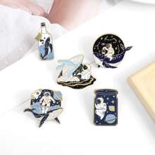 Fashion Cartoon Brooch/pin-unique & Delicate Cool Whale Astronaut Series Message Bottle-shaped Brooch/pin - Multicolor - View 5