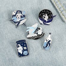 Fashion Cartoon Brooch/pin-unique & Delicate Cool Whale Astronaut Series Message Bottle-shaped Brooch/pin - Multicolor - View 1