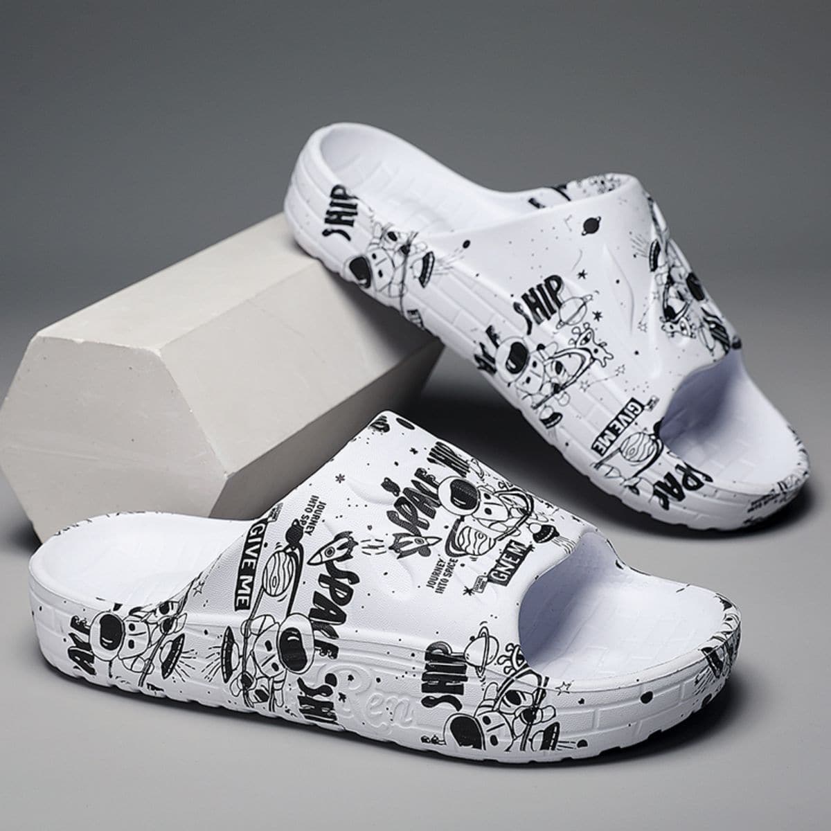 Couple Style Soft Non-slip Slippers - White - View 1