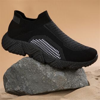 新款網眼透氣運動鞋適用於2023彈簧,大碼跑步鞋適合男人及女人帶防滑和高彈性,時髦和耐用適用於跑步,步行和訓練,情侶鞋