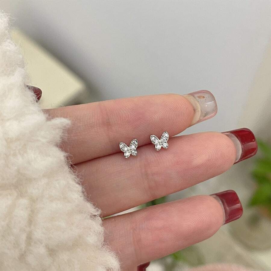 1 par Pendientes micro incrustado con diamante de imitación plata con diseño de mariposa , adecuado para uso diario con festivo regalo