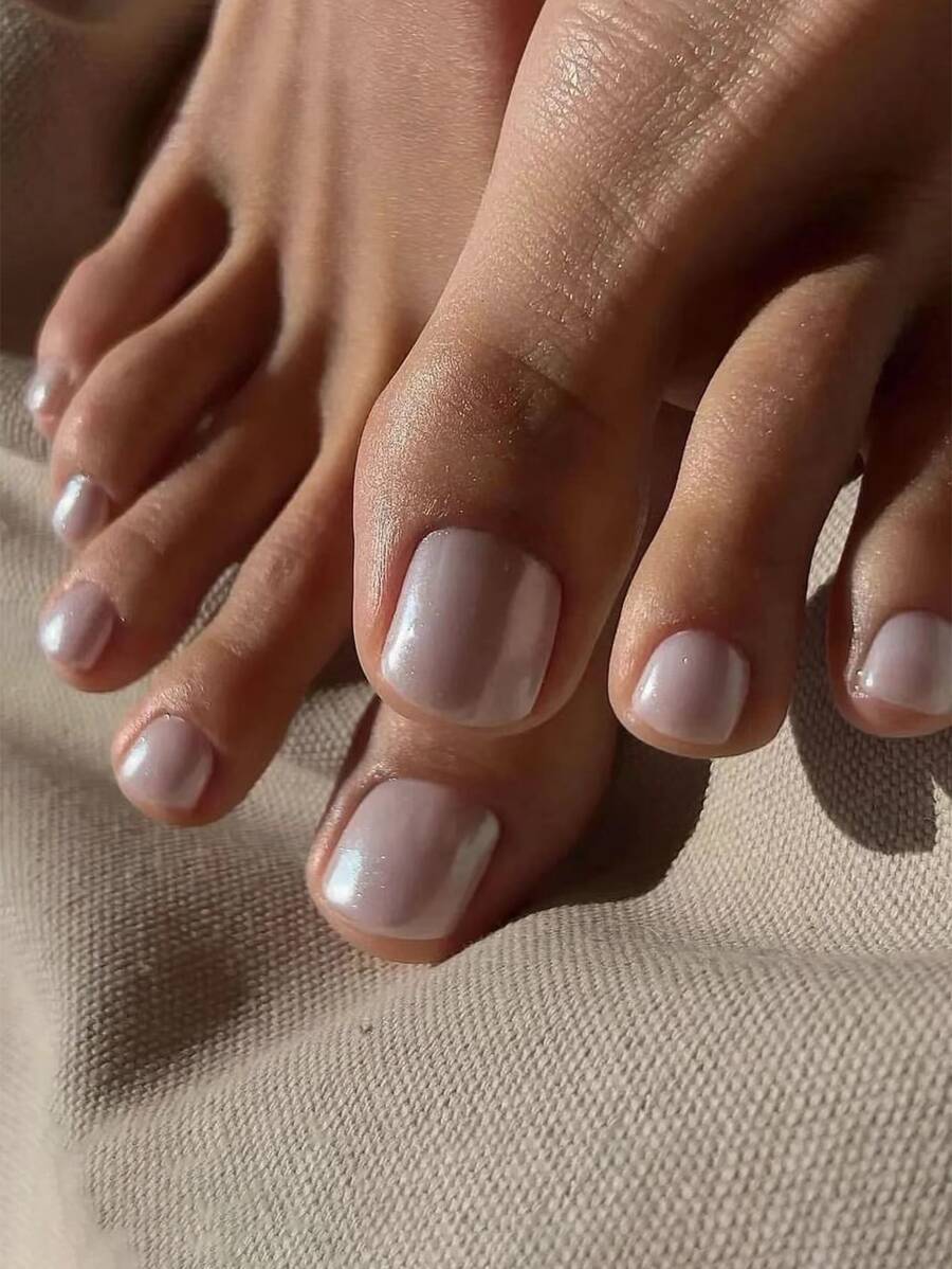 珍珠粉色按壓指甲，24 件方形美甲組適用於腳趾甲和手指指甲，簡約純粉色帶閃亮細節，非常適合購物、約會和下午茶 - 彩色 - 查看 1