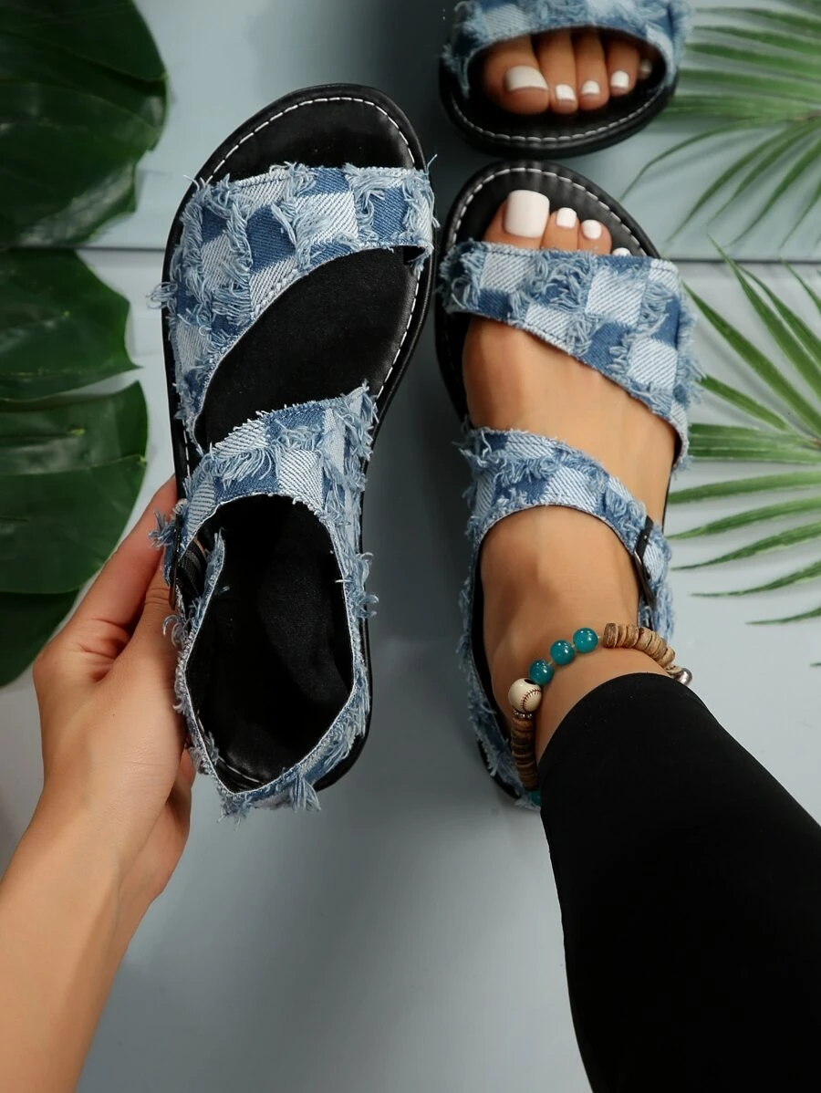 女士們棋盤格時尚平底涼鞋 - 藍色 - 查看 1