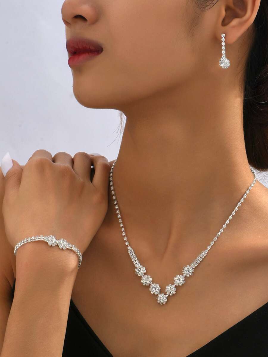 1set Flower Shaped Jewelry Set Including Necklace, Earrings And Bracelet