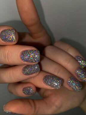 24pcs/Set Glitter Short Oval Fake Nail Art Silver Sequin Fake Nail Nail Cover Set Glossy Nail Art Design For Women Press On Nails Nail Supplies