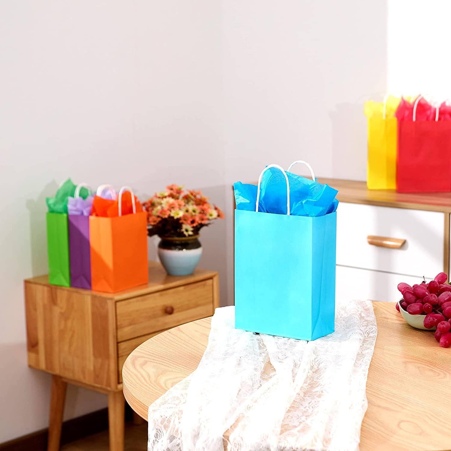 8 Pieces Gift Bags, 8 Colors Kraft Paper Party Favor Bags Bulk, Goodie