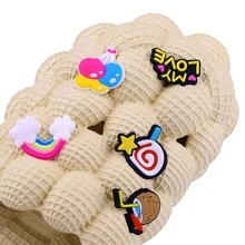 Bubble Slides for Kids Golf Ball Slides Boys Girls Funny Lychee Bubble Slipper Non-Slip Kids Beach Pool Bedroom Slippers Sandals - 米色 - 查看 3