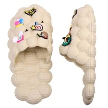 Bubble Slides for Kids Golf Ball Slides Boys Girls Funny Lychee Bubble Slipper Non-Slip Kids Beach Pool Bedroom Slippers Sandals - 米色 - 查看 7