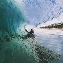 WOOWAVE Bodyboard 42.5-inch Body Board with PE Core,IXPE Surface,HDPE Slick Bottom,Coming with Premium Coiled Wrist Leash Bodyboard Bag Perfect Surfing for Adults Surfer (Blue/Gray) - 灰色 - 查看 5