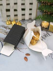 20pcs Stripe Patterned Bride & Bridegroom Dress Shaped Candy Boxes For Wedding Party Favor - Black and White - View 5
