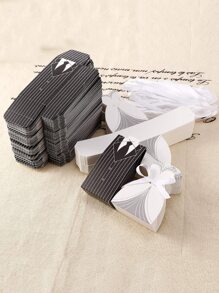 20pcs Stripe Patterned Bride & Bridegroom Dress Shaped Candy Boxes For Wedding Party Favor - Black and White - View 4