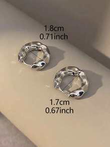 1pair European And American Style Light Luxury Twist Design Elegant Copper Ear Stud Earrings For Women - Silver - View 5