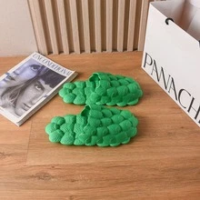 Mốt Guốc có lỗ thông hơi Đối với phụ nữ , Kết cấu Dập nổi Thiết kế rỗng EVA Guốc - xanh quân đội - Xem 2