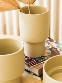 Vases - Green - View 2