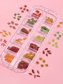 Passend für den Herbst, ein immer grüner Stil Nail Art Dekoration, Ahornblatt geformte Herbst Nail Decals in einer Box, tragbare Nail Art Flocken für Nagelstudio DIY Nail Charms Nail Gems Nail Zubehör