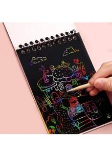 اللوحة الملونة للرسم بالخدش DIY، دفتر الخط الإبداعي، كتاب الخدش الممتع، هدية صغيرة إبداعية، إكسسوار للعطلات، لوازم حفلة عيد الميلاد، هدية عيد الميلاد، هدية صناعة فنية للزخرفة، ديكور المنزل (ألوان عشوائية)، عيد الأم، هدية الأم - متعدد الألوان - مشاهدة 2