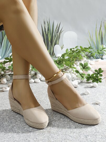 Vrouwen Hoge hakken Franse stijl Sleesandalen Met Koppeling Stro Weven , In de mode Ronde teen Hol Visser Schoenen Met Enkel bandjes