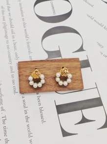 1 Đôi Hoa Tai Đính Ngọc Trai Giả Màu Trắng - Nhiều màu - Xem 1