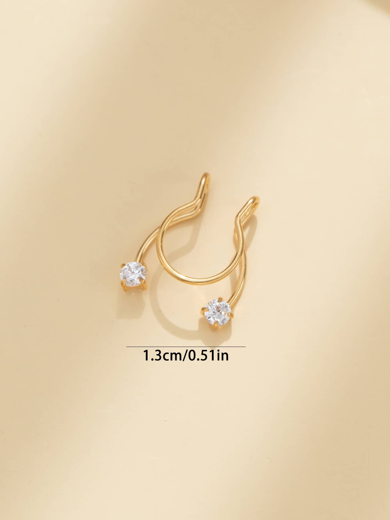 Châu Âu và Châu Mỹ Phong cách Thép không gỉ Kẹp mũi Với Khối Zirconia - Vàng - Xem 1