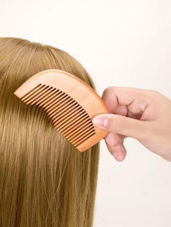 Pente de Madeira ½ Lua Pequeno para Barbearia