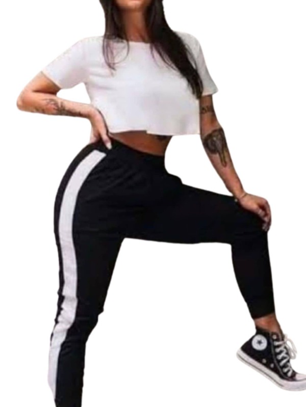 CALÇA JOGGER EM CREPE COM FAIXA NA LATERAL