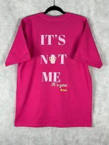 Camiseta de Hombros Caidos Rosa Con Estampado en Letras XoXo color Fucsia - Rosa Fucsia - Ver 2