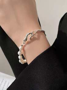 1 pieza Brazalete de perla de textura de rama de perla de cultivo barroco con parche de perla (la cantidad de perlas puede variar aleatoriamente debido a la artesanía manual)