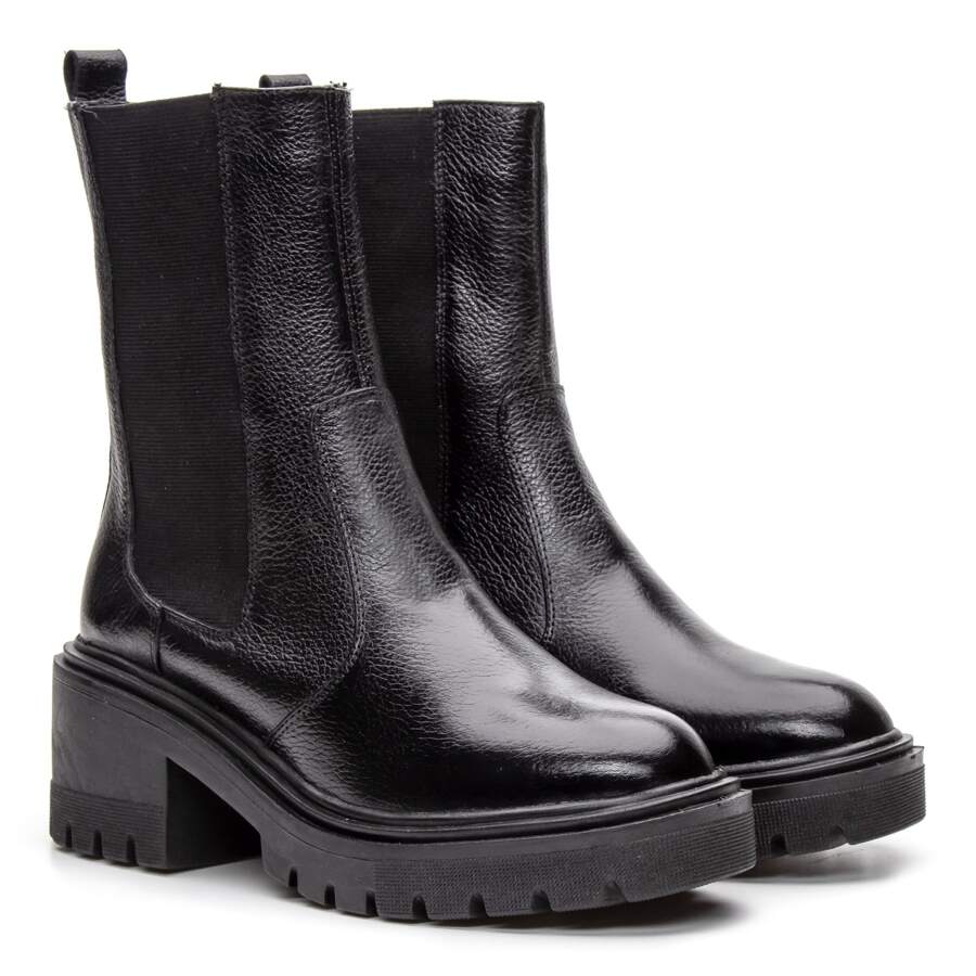 Women Fashion Boots - Black - View 1