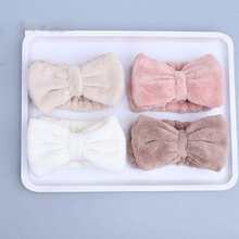 隨機色打結彈性髮箍珊瑚絨彩妝髮箍用於清洗,洗澡,口罩 - 彩色 - 查看 3