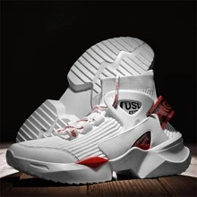 Calçados de meia respirável Primavera/Verão 2024 para homens e mulheres, tênis esportivos casuais de casal com veludo, sapatos modernos