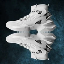 Zapatos deportivos casuales y de moda con calcetines transpirables y forro térmico para hombres y parejas en la primavera/verano de 2024