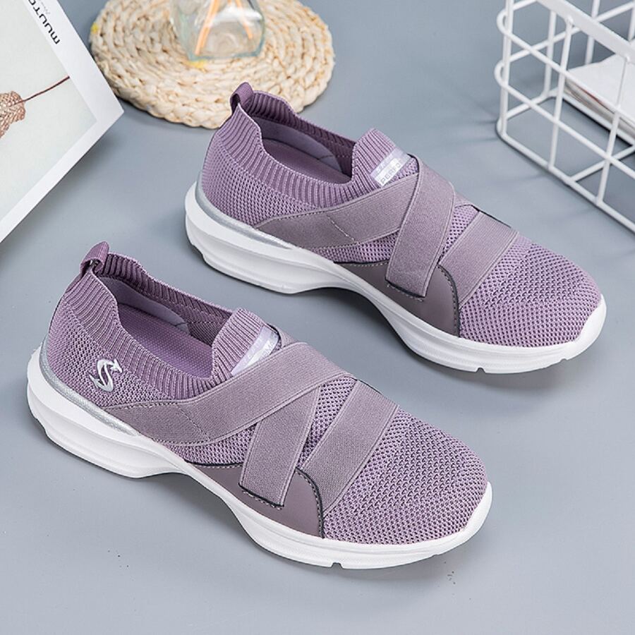 Women's Professional Running Shoes With Breathable Mesh Design For All Seasons, Ultralightweight, Shock Absorbing, Ideal For Sports And Running - Baby Pink - View 1