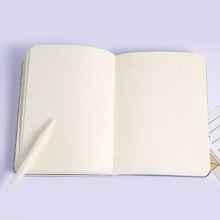 cuaderno de diario de arte con ilustración dibujada a mano con temática de gato de 224 páginas - Albaricoque - Ver 9