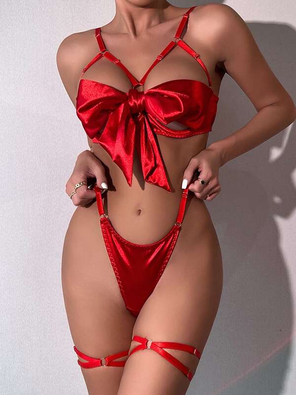 Sujetador Y Panty Con Lazo Ahuecado