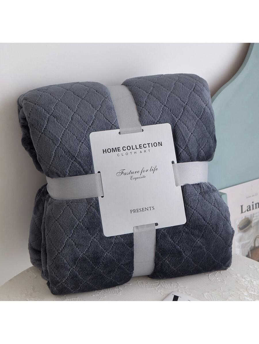 1pc Thickened Single Layer Flannel Blanket With Grid Pattern & Solid Color For All Seasons - Black - View 1