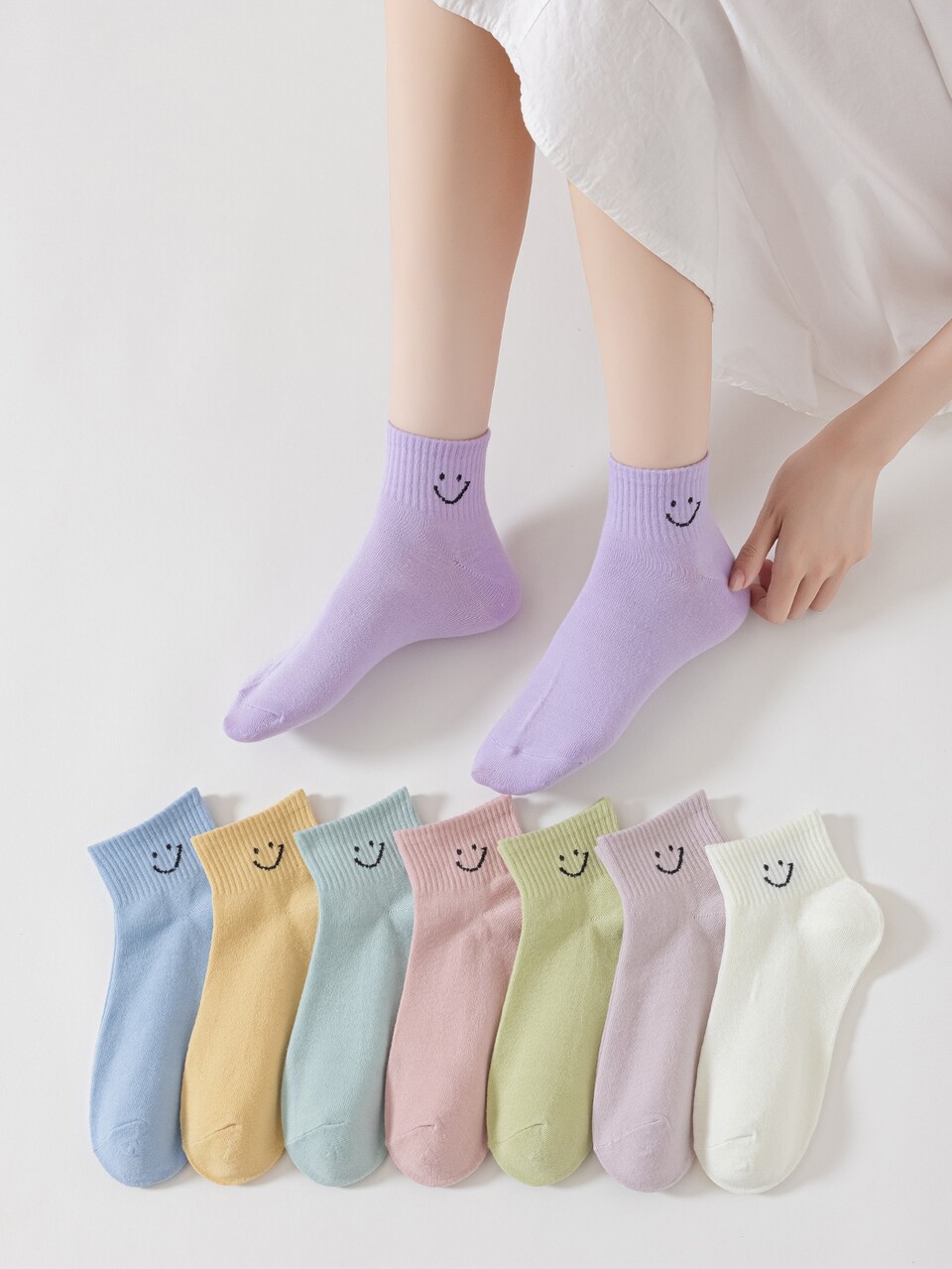 1 Pair/8 Pairs/20 Pairs/30 Pairs/40 Pairs Candy Color Cute Happy Smile Face Breathable Anti-Odor INS Style Daily Versatile Women's Socks