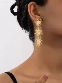 1pair Exaggerated Geometric Design Long Sun Earrings With European And American Style - Yellow Gold - View 1
