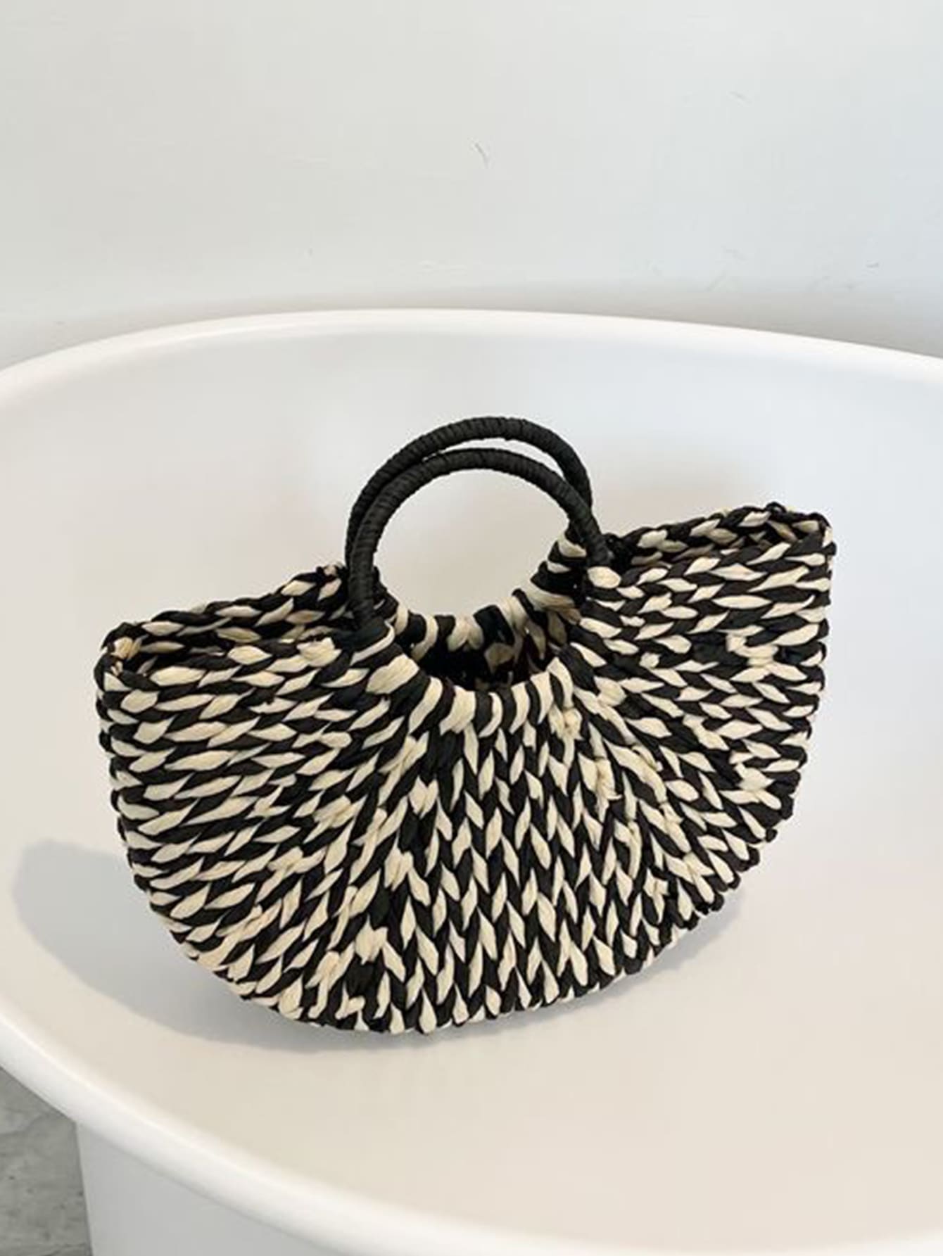 草編織包夏季沙灘包便攜編織包 - 黑與白 - 查看 1