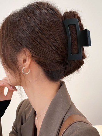 1pc Black Square Frosted Acrylic Claw Clip Hair Barrette For Women